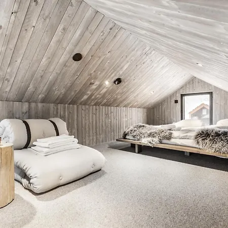 North Arctic 20a By Hilla * Levi