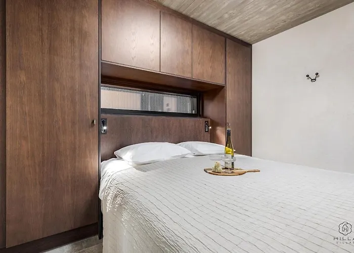 Apartment North Arctic 20a By Hilla *